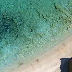 Amalgam Homes Paros Beachfront Ambelas
