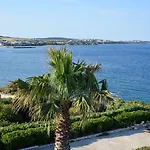 Amalgam Homes Paros Beachfront * Ambelas
