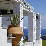 Villa Amalgam Homes Paros Beachfront Ambelas