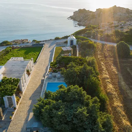 Amalgam Homes Paros Beachfront Αμπελάς