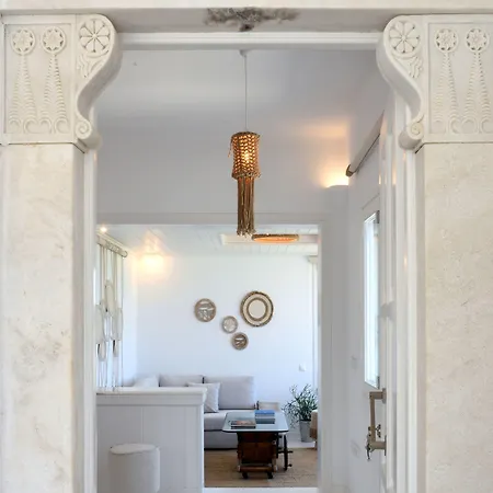 Βίλα Amalgam Homes Paros Beachfront *