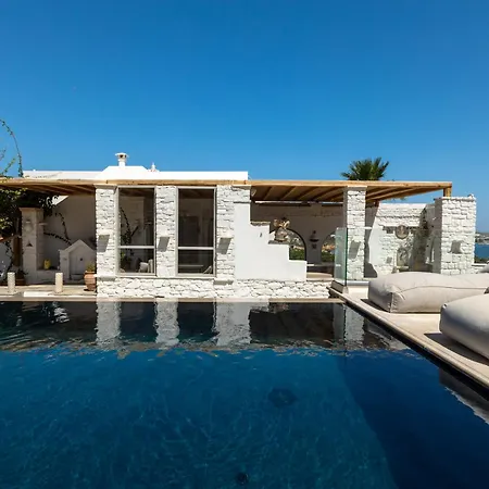 Amalgam Homes Paros Beachfront * Ambelas