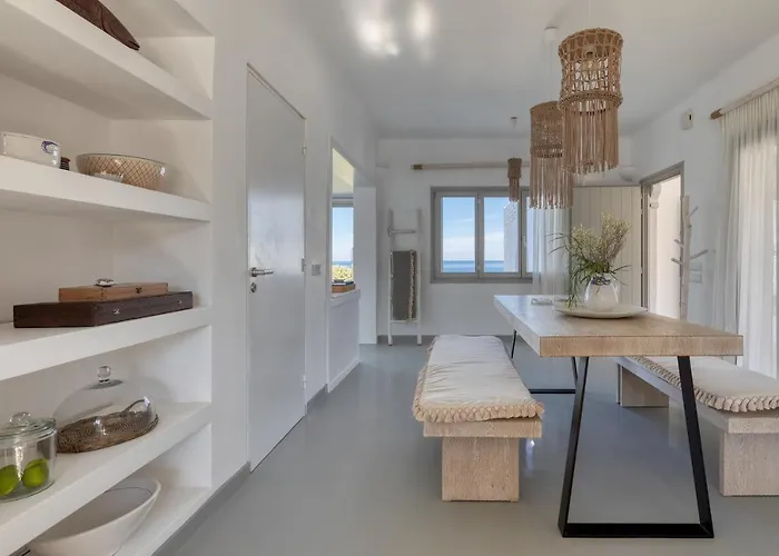 Amalgam Homes Paros Beachfront 别墅 安倍拉斯