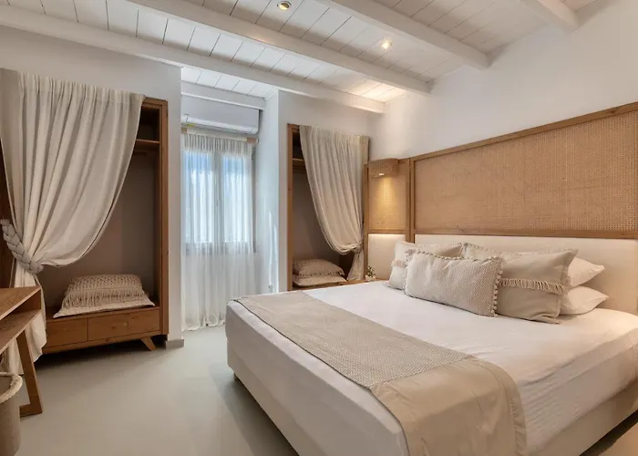 Amalgam Homes Paros Beachfront Villa