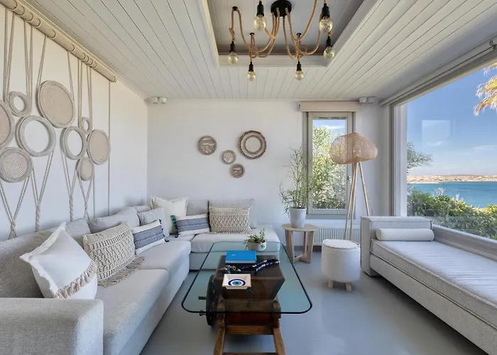 Amalgam Homes Paros Beachfront 别墅 安倍拉斯