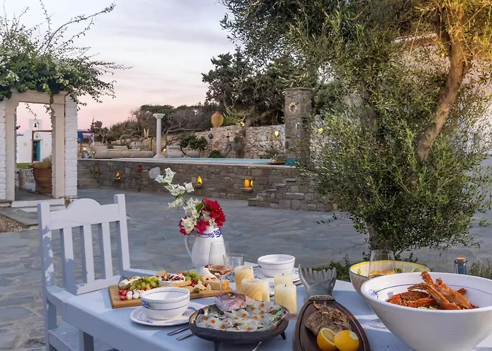 Amalgam Homes Paros Beachfront 别墅