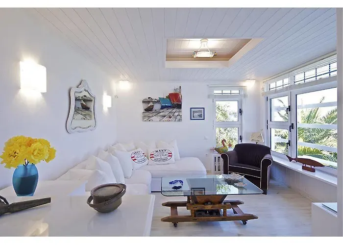 Amalgam Homes Paros Beachfront 别墅 安倍拉斯